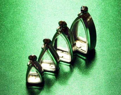 Polished Stainless Steel Arch Pendants - 4 Empty & fillable Lockets